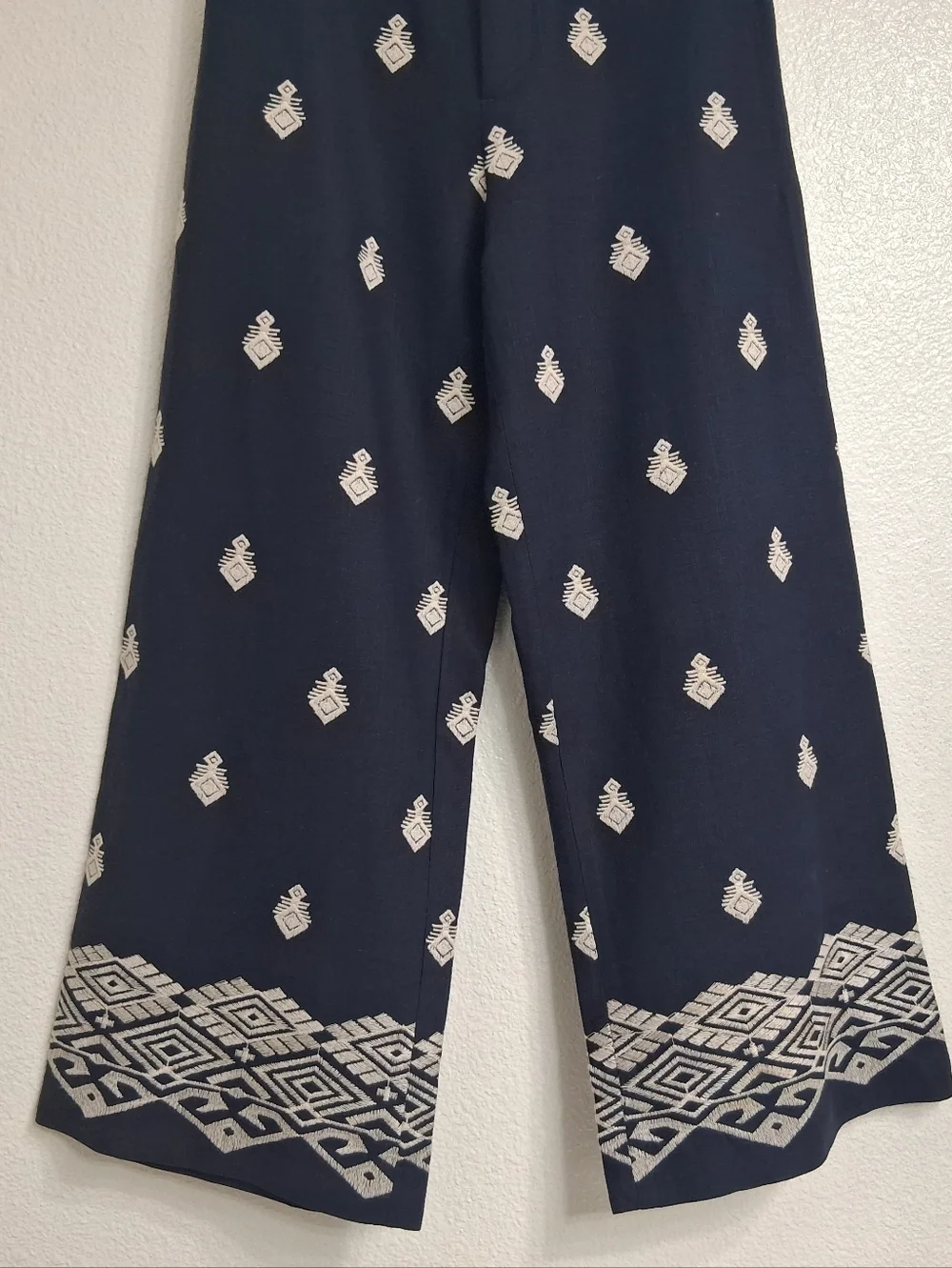 NWOT Zara Navy Blue Wide Leg Pants With Embroidery Size XS